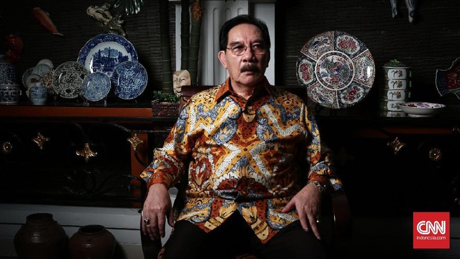 Antasari Azhar meminta Susilo Bambang Yudhoyono mengungkapkan siapa yang diperintah untuk merekayasa dan mengkriminalisasi dirinya.