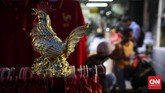 Euforia 'Ayam Api' di Glodok Euforia menyambut Tahun Baru China atau Imlek pada 28 Januari esok sudah dirasakan komunitas Tionghoa di Jakarta. Mereka bersiap menyambut sang Ayam Api.