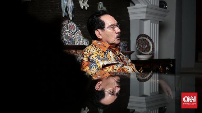 Pertarungan Strategis Megawati dan SBY di Kasus Antasari Bagi Megawati dan SBY, kasus Antasari merupakan pertarungan merebut kekuasaan. Keduanya ingin membuktikan, siapa yang sedang berkuasa saat ini.