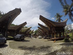 8 Keunikan Rumah Adat Tongkonan dari Toraja