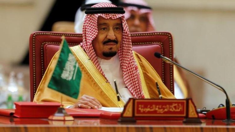 Raja Salman mengasingkan diri ke sebuah pulau karena pandemi Corona, Bun. Dilaporkan banyak anggota keluarga kerajaan Arab Sausi tertular virus ini.