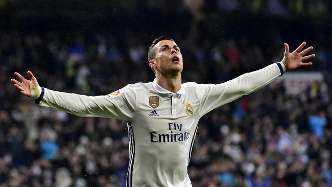 Cristiano Ronaldo sukses mencetak 13 gol di 13 laga terakhir bersama Real Madrid dan Keylor Navas merayakan laga ke-100 nya di La Liga.