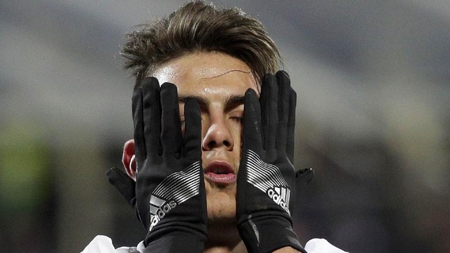 Penyerang Juventus Paulo Dybala disebutkan kesal pada pelatihnya, Massimiliano Allegri, setelah dirinya diganti Marko Pjaca pada menit ke-77.