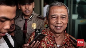 Busyro Muqoddas Nilai Kasus Patrialis Akbar Penistaan UUD