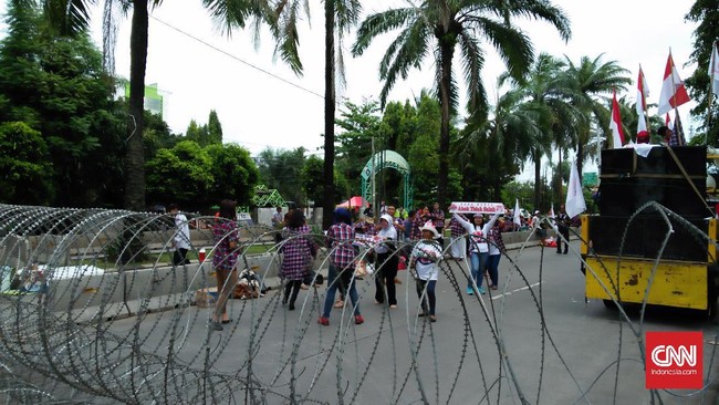 Polda Metro Jaya memastikan pengawalan sidang Gubenur DKI Jakarta Basuki Tjahja Purnama alias Ahok terkait dengan upaya keamanan pada proses hukum itu.