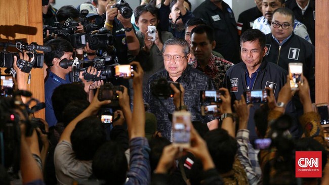 Mantan presiden SBY meminta polisi mengusut dugaan penyadapan dirinya, terkait keterangan [engacara Ahok dalam sidang kemarin.