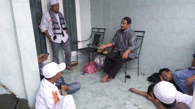 Praperadilan tak jadi diajukan karena Firza Husein optimis tidak terlibat dalam kasus dugaan makar sebagaimana yang disangkakan selama ini.