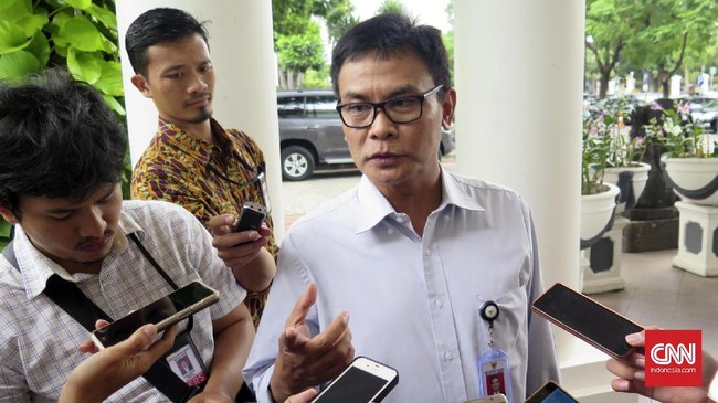 Dua nama jenderal polisi untuk penjabat gubernur Sumut dan Jabar baru sebatas usulan Mendagri. Jokowi nanti akan memutuskan menyetujui atau tidak usulan itu.