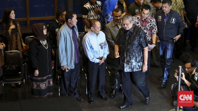 PKB belum memutuskan akan mendukung atau menolak usualan hak angket itu dan akan mempelajarinya lebih dulu.