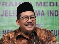 Wamenag Ngaku di-Bully Saat Beri Imbauan Jangan Ziarah Kubur saat Pandemi