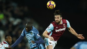 Chelsea Waspadai Bola-bola Atas West Ham