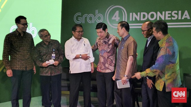Grab masih bersikukuh kepemilikan STNK tak bisa atas nama badan hukum operator, karena bertentangan dengan ekonomi kerakyatan.