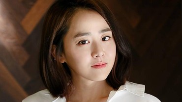 Moon Geun Young Jadi Pecandu Alkohol di Drama Spesial KBS 'Memory Point'