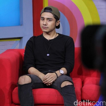 Ngaku Dianiaya Orang Tak Dikenal, Pesinetron Riza Syah Lapor Polisi