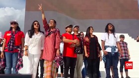 Puluhan Artis Papan Atas Ramai Dukung Ahok-Djarot