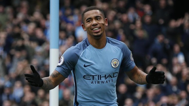 Gabriel Jesus menderita cedera engkel usai terjatuh dalam posisi tidak ideal ketika Manchester City sukses mengalahkan AFC Bounemouth di Vitality Stadium.