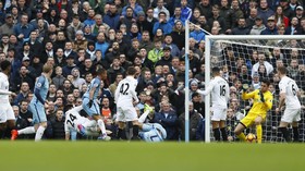 Pertahanan Swansea Sempat Bikin ManCity Frustrasi