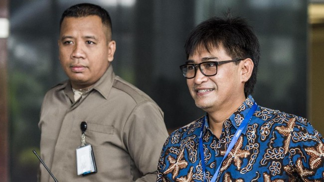 Andi Zulkarnaen Mallarangeng menilai proses sidang di pengadilan menjadi momentum baginya untuk membela diri.