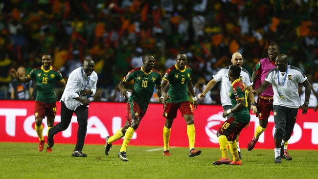 Gol kemenangan timnas Kamerun tercipta pada menit ke-89. Vincent Aboubakar menciptakan gol indah setelah menerima umpan lambung Sebastien Siani.