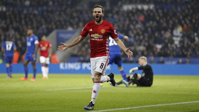 Gelandang Manchester United Juan Mata menuliskan sebuah kesan pahit harus menjalani operasi setelah cedera pangkal paha.