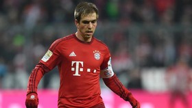 Bayern Munich Terkejut Lahm Umumkan Pensiun