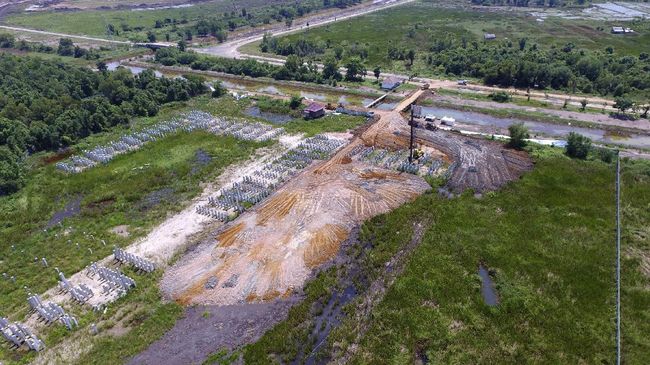 Target RUU Pertanahan Selesai September Disebut Tak Realistis Konsorsium Pembaruan Agraria (KPA) menilai target RUU Pertanahan terkesan memaksa.