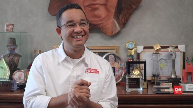 Menurut Anies, pertemuan SBY dan Jokowi berdampak positif bagi politik Indonesia. Namun dia enggan berkomentar soal kemungkinan itu terkait dengan Pilkada DKI.