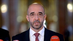 Hungaria Ajukan Aturan Penahanan Pencari Suaka ke Uni Eropa