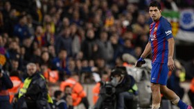 Luis Suarez Berpikir Banding Kartu Merah di Piala Raja
