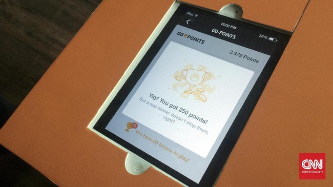 Go-Points Jadi Cara Gojek Dorong Penggunaan GoPay Go-Points merupakan program loyalti untuk pelanggan berupa koin berhadiah setiap transaksi menggunakan Go-Pay.