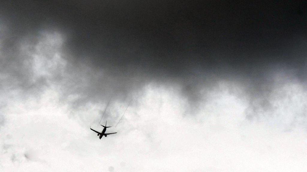 Lima Penerbangan di Bandara Bali Dialihkan Akibat Hujan Lebat