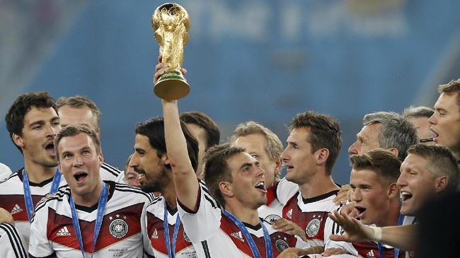 Timnas Jerman selalu membendung harapan Timnas Argentina beserta Lionel Messi di Piala Dunia 2006, 2010 dan 2014.