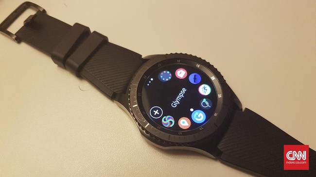 Samsung menghadirkan jam tangan pintar Gear S3 Classic dan Frontier yang diklaim ideal sesuai kebutuhan pengguna.