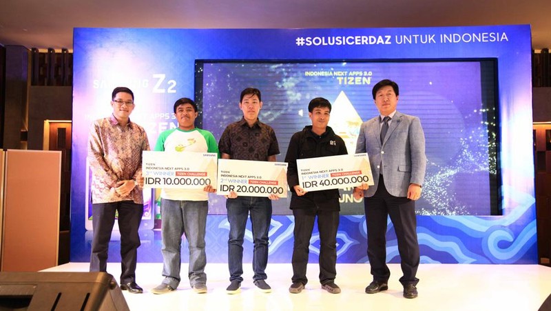 Jika berbicara soal elektronik, pasti nama Samsung tak asing lagi di telinga Anda.
