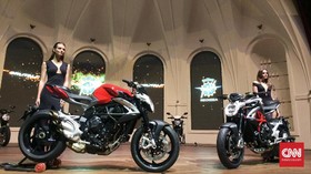 MV Agusta Brutale 800 Padukan Desain dan Performa Sporty
