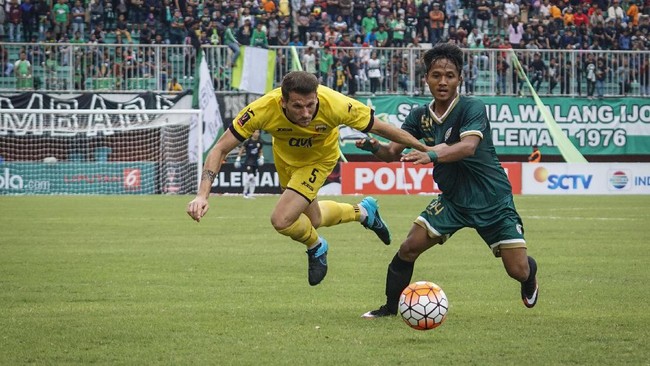 Lebih dari setengah total pemain asing di Piala Presiden belum memiliki Visa Kunjungan Usaha (VKU) sebagai syarat yang diajukan BOPI bagi para ekspatriat.