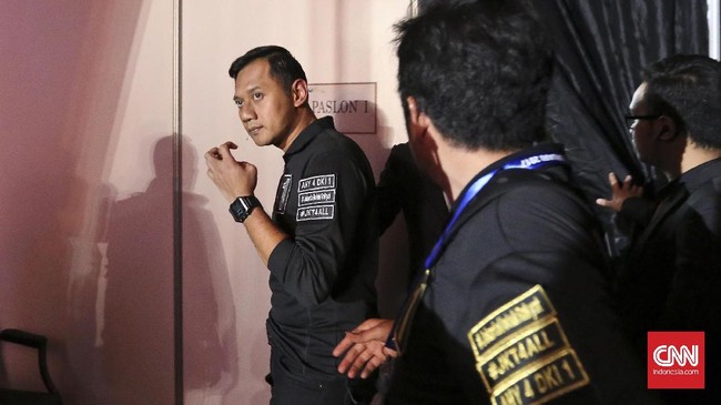 Penetapan hasil Pilkada DKI esok hari hanya akan dihadiri oleh Ahok-Djarot dan Anies-Sandi. KPU DKI tak menjelaskan mengapa tidak mengundang Agus-Sylvi.