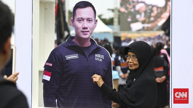 Agus-Sylvi memang lebih dekat dengan Anies-Sandi. Namun bukan tidak mungkin parpol pengusung Agus ada yang akan pindah mendukung Ahok-Djarot.