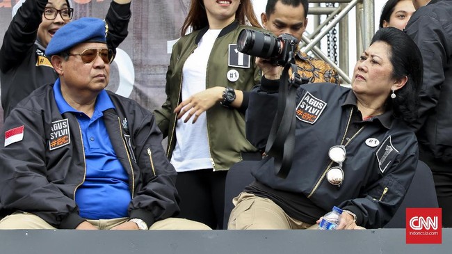 SBY mengatakan, kehadirannya bukan untuk berkampanye, melainkan untuk memberikan doa restu kepada pasangan Agus-Sylvi.