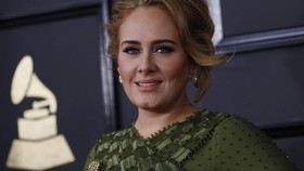 Pesan Haru Adele Tentang Diana untuk Pangeran Harry-Meghan
