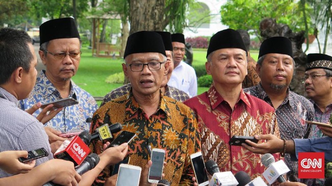 Muhammadiyah Tak Sepakat Klaim Ma'ruf soal Radikalisme PAUD Muhammadiyah meminta pemerintah mendefinisikan ulang radikalisme daripada membuat pernyataan kontroversial yang berpotensi mengganggu kerukunan.