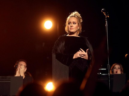 Belajar dari Perceraian Penyanyi Inggris Adele