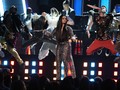 Demi Lovato Batalkan Tur untuk Pemulihan usai Overdosis
