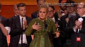 Adele 'Menguasai' Panggung Penghargaan Grammy
