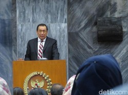 Momen Kahar Muzakir Gagal Dilantik Jadi Ketua Komisi XI DPR Hari Ini