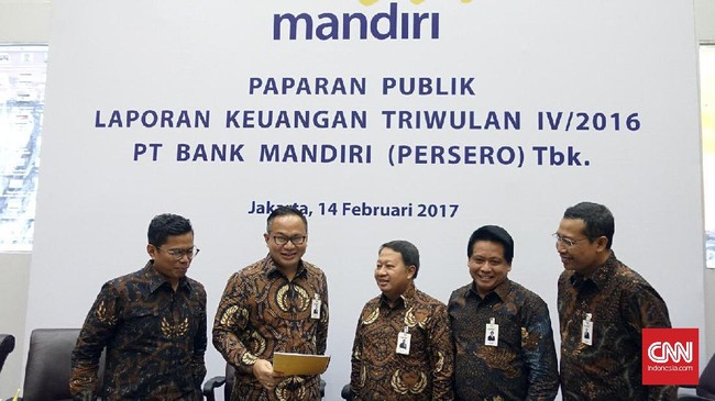 Penurunan laba tersebut terjadi akibat perseroan harus menyisihkan biaya pencadangan akibat angka kredit macet yang tinggi.