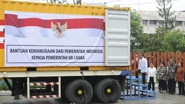 Uji coba pendistribusian beras dan gula murah menggunakan kartu akan dilakukan 23 Februari di 44 kota di Indonesia.