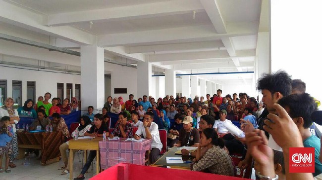 Pasangan Anies-Sandi unggul di kawasan rumah susun Rawa Bebek di Cakung, Jakarta Timur, yang ditempati sebagian besar warga korban penggusuran.
