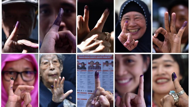 Komisi Pemilihan Umum hari ini mengundi nomor urut pasangan calon kepala daerah pada Pilkada 2018, Selasa (13/2).