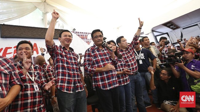 Lembaga survei Voxpol Center menegaskan kasus dugaan penistaan agama yang menimpa pasangan Ahok-Djarot ternyata tak memengaruhi perolehan suara.